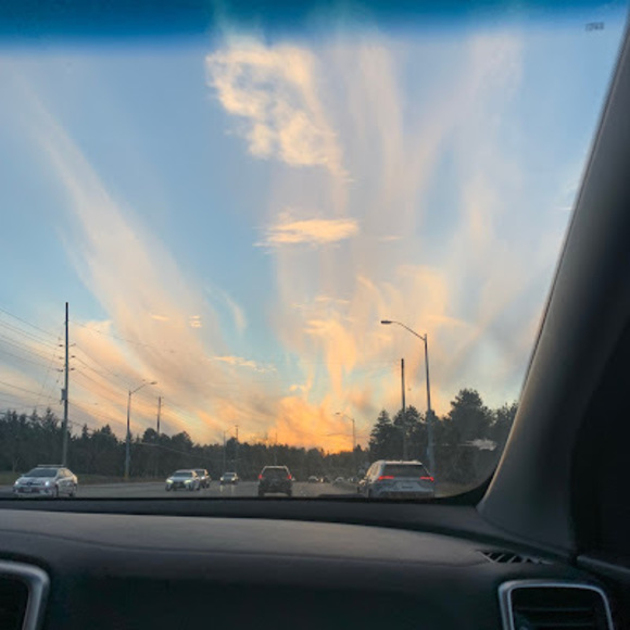 Meet your Posher, Madison - Picture 1 of 1